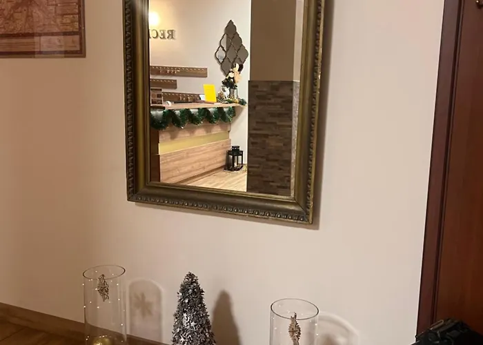 Nauczycielskie Centrum Couette-café 3*