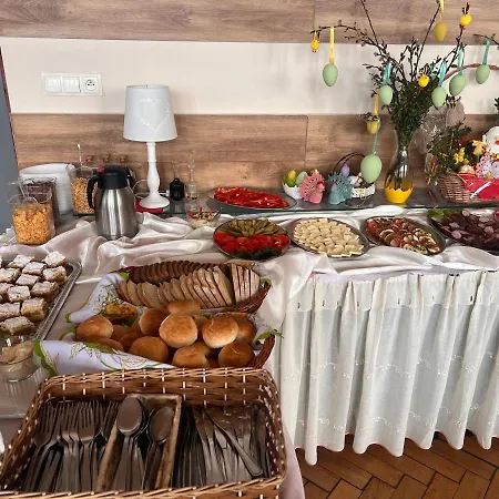 Nauczycielskie Centrum Bed & Breakfast