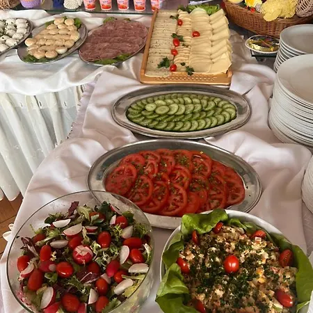 Nauczycielskie Centrum 3*