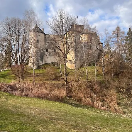 Nauczycielskie Centrum 3*