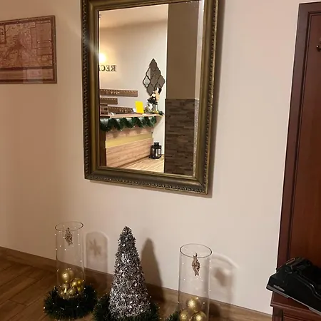 Nauczycielskie Centrum Bed & Breakfast 3*