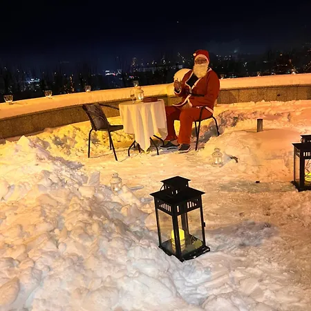 Nauczycielskie Centrum ベッド・アンド・ブレックファスト 3*