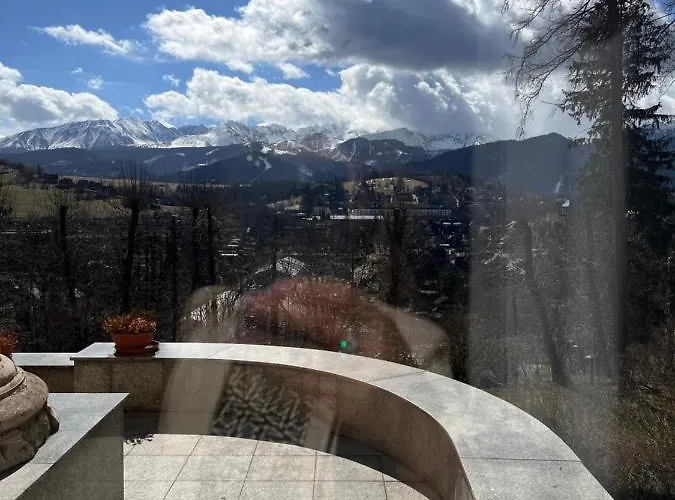 Nauczycielskie Centrum Отель типа 