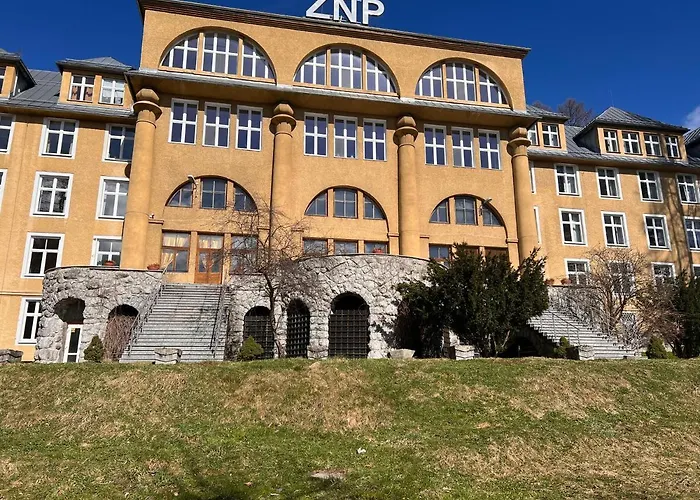 Nauczycielskie Centrum לינה וארוחת בוקר