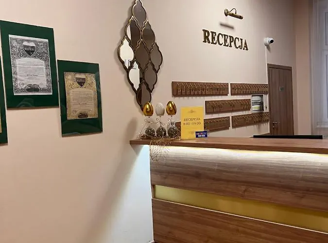 לינה וארוחת בוקר Nauczycielskie Centrum