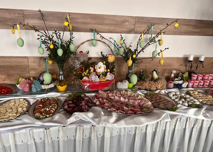 לינה וארוחת בוקר Nauczycielskie Centrum 3*