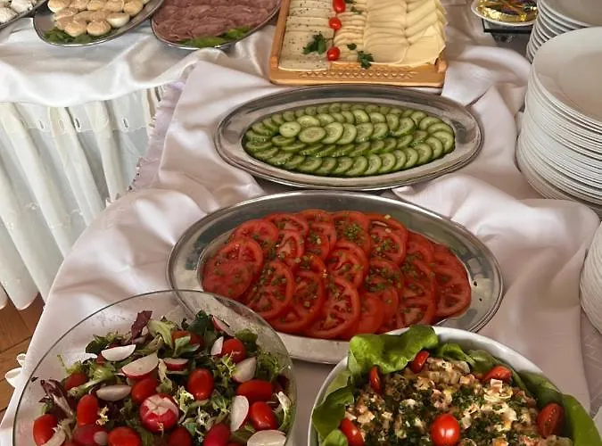 Nauczycielskie Centrum 3*