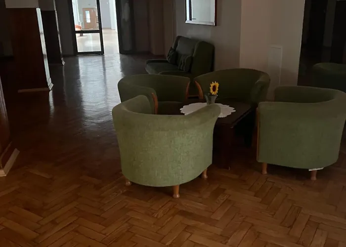 Nauczycielskie Centrum 3* זקופאנה