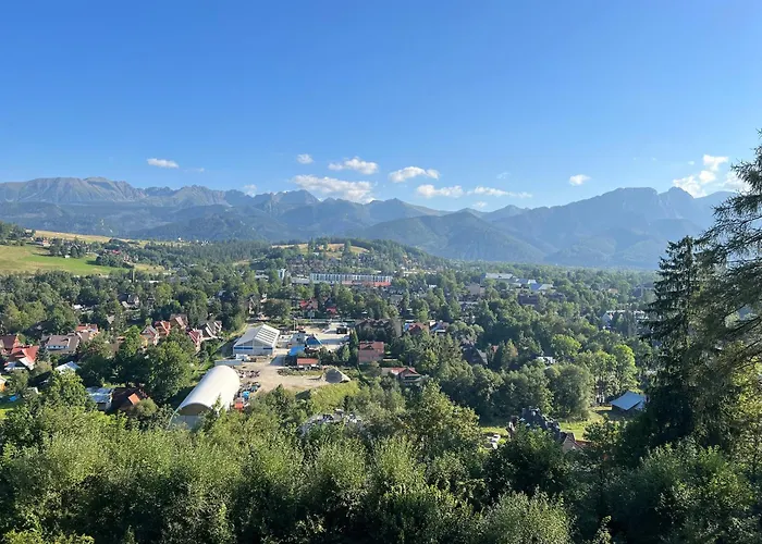 Nauczycielskie Centrum לינה וארוחת בוקר 3*